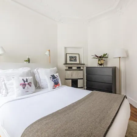Aparthotel Bergère -