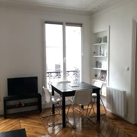 Bergere - Apartmanhotel 3*