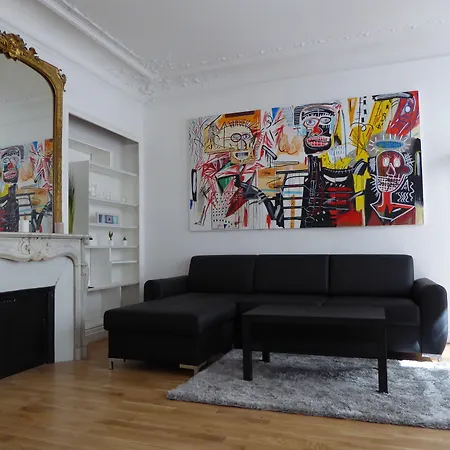 Bergere - Aparthotel 3*