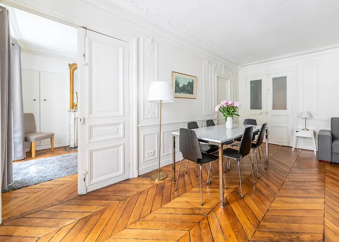 Hotel apartamentowy Bergere -